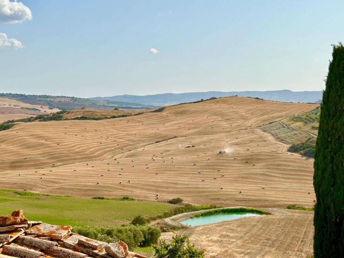 Poggiosalto In Toscana Pienza Bagian luar foto