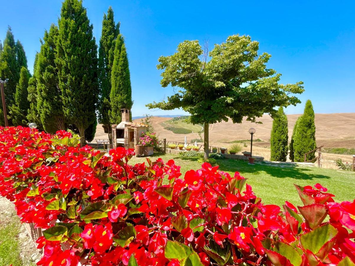 Poggiosalto In Toscana Pienza Bagian luar foto
