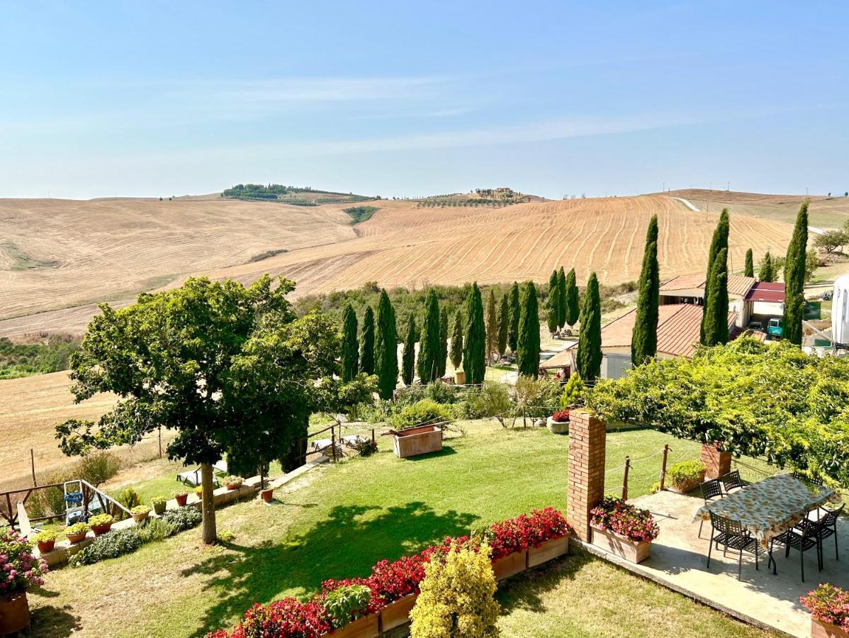Poggiosalto In Toscana Pienza Bagian luar foto