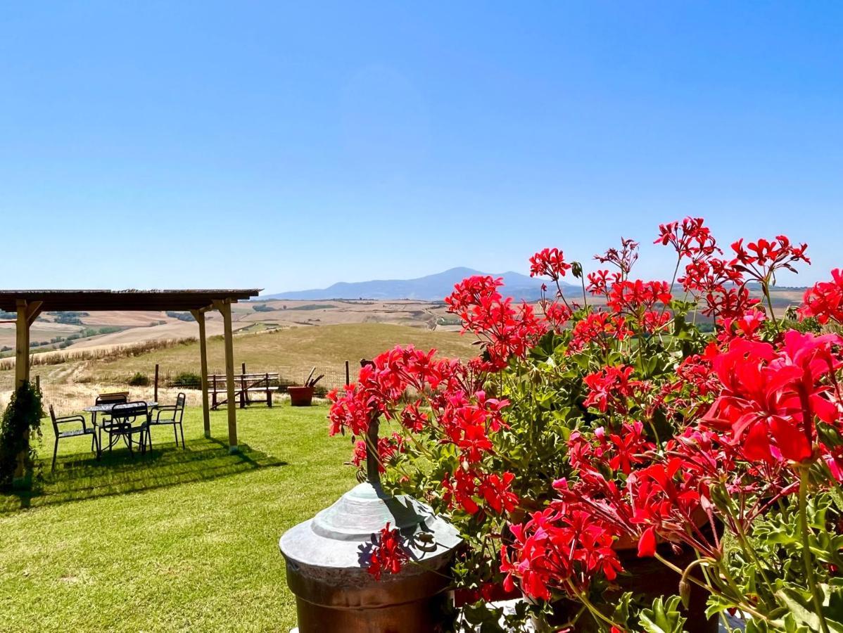 Poggiosalto In Toscana Pienza Bagian luar foto