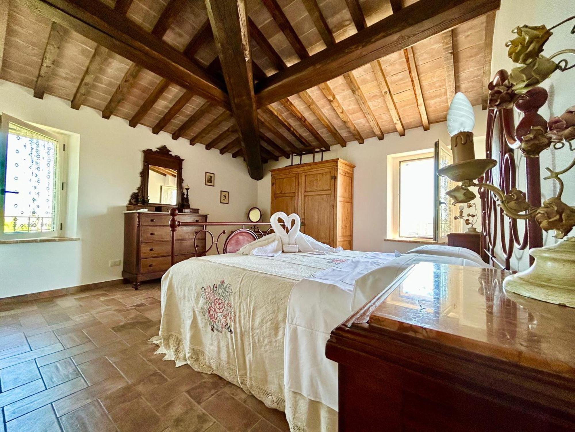 Poggiosalto In Toscana Pienza Bagian luar foto