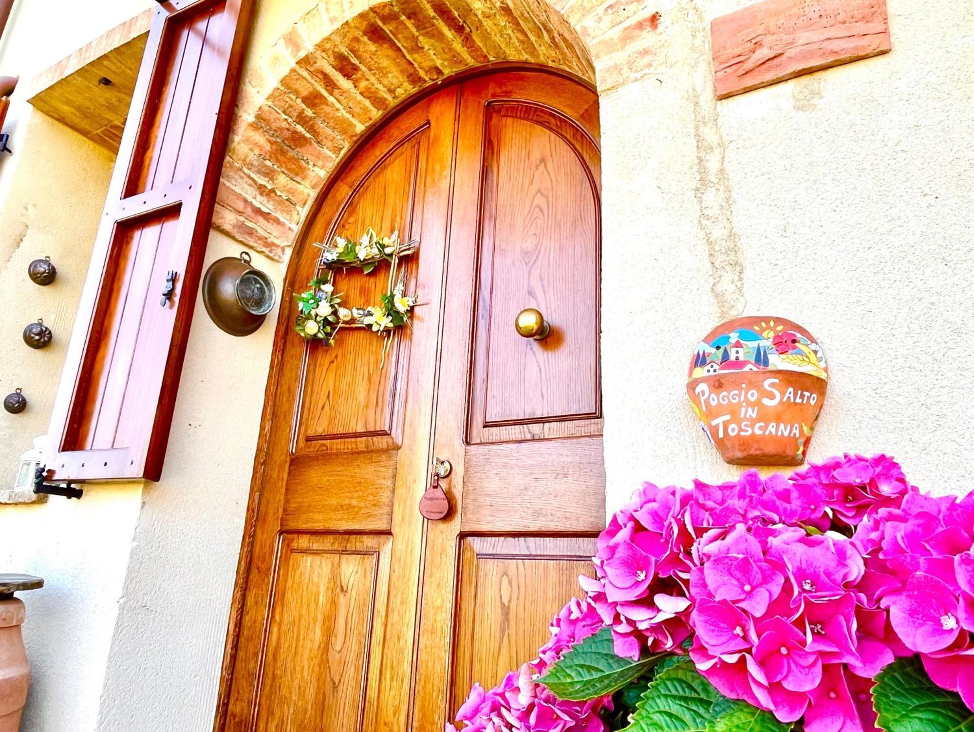 Poggiosalto In Toscana Pienza Bagian luar foto