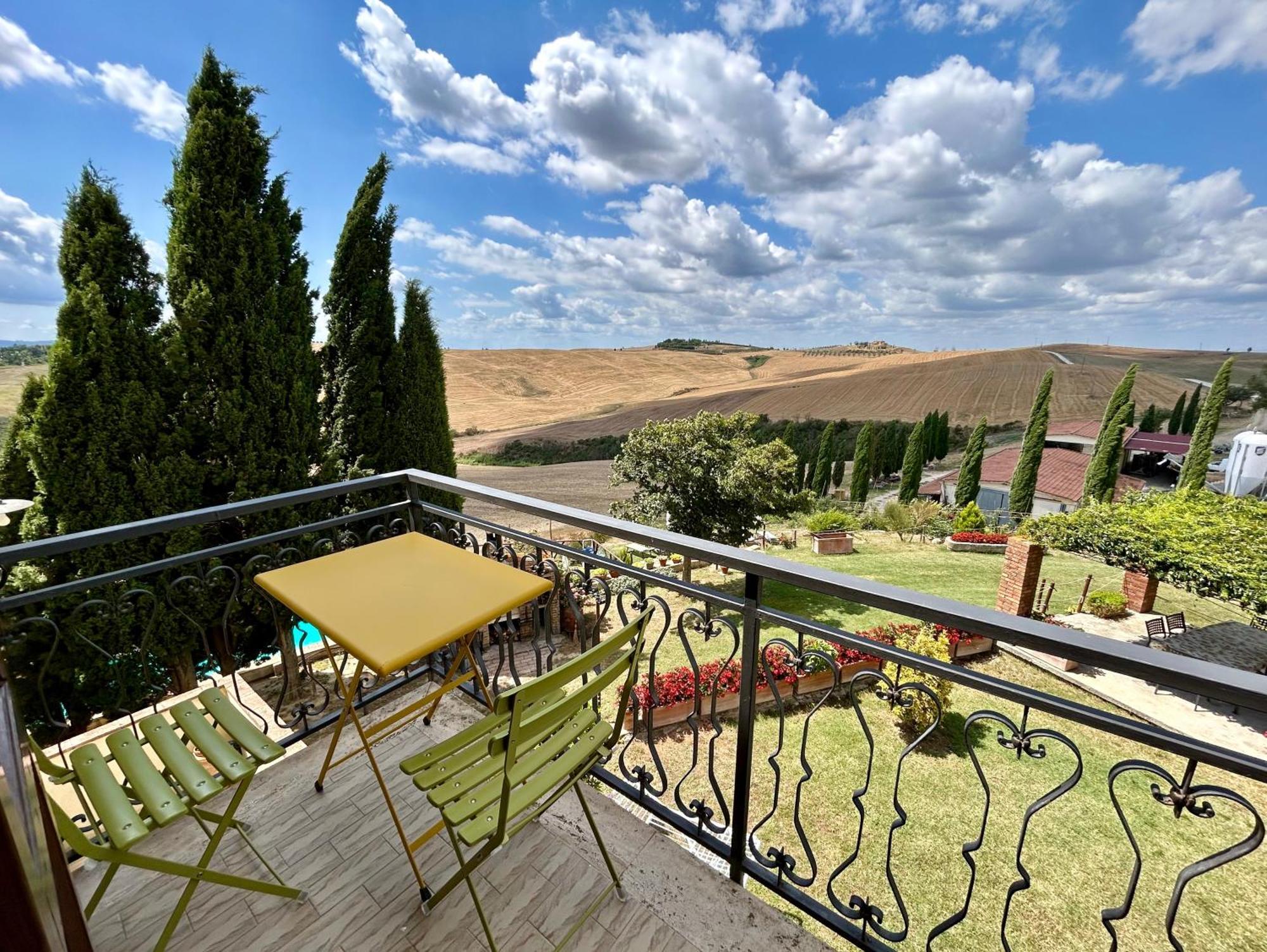 Poggiosalto In Toscana Pienza Bagian luar foto