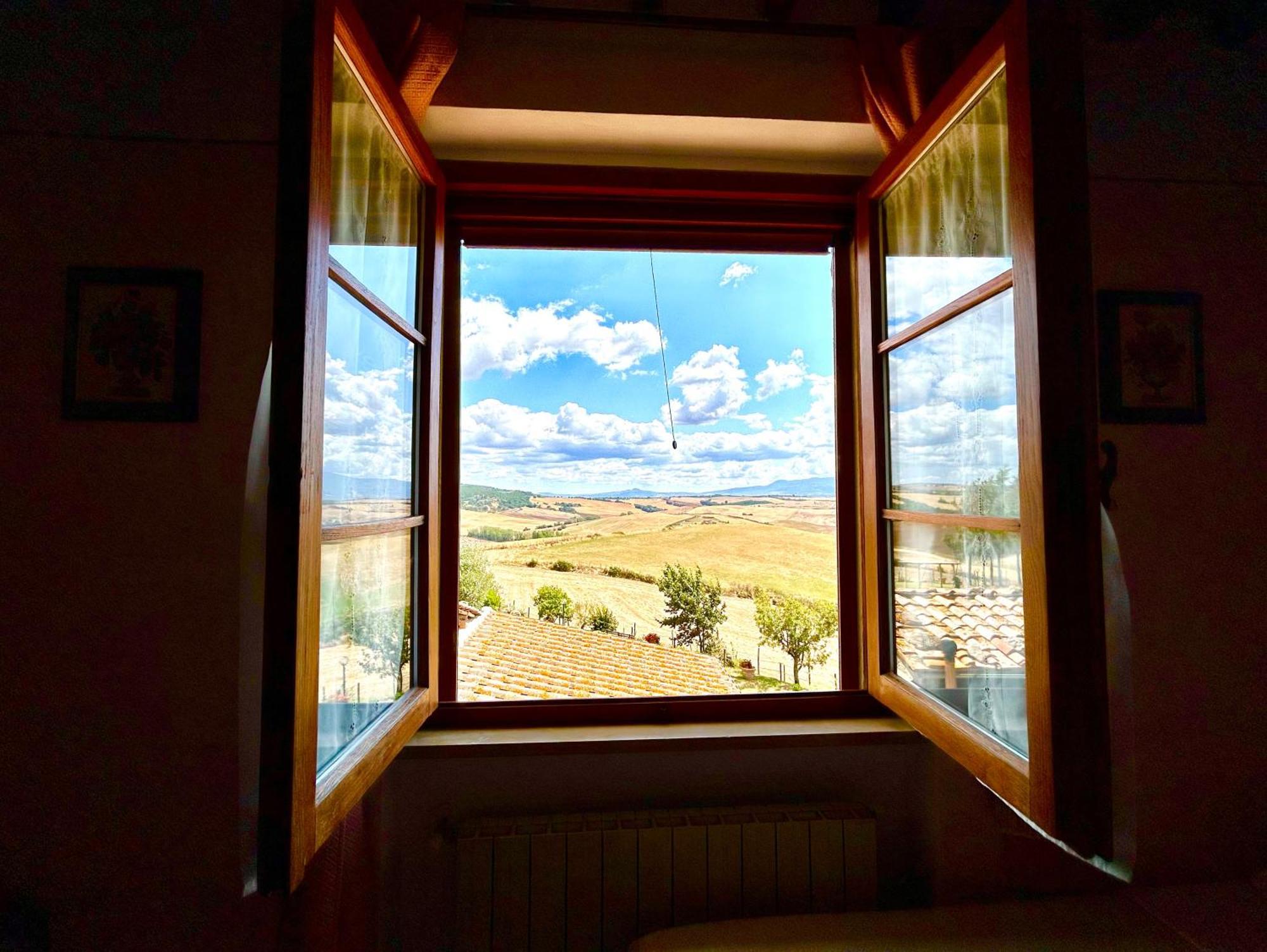 Poggiosalto In Toscana Pienza Ruang foto